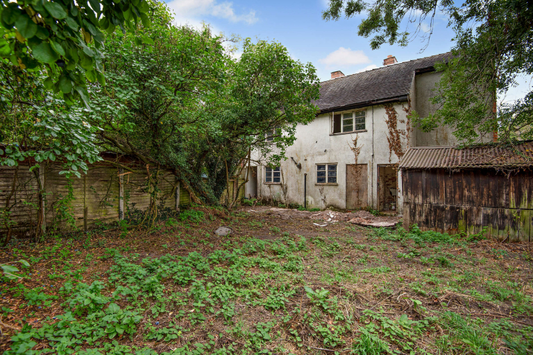 Rear of cottages