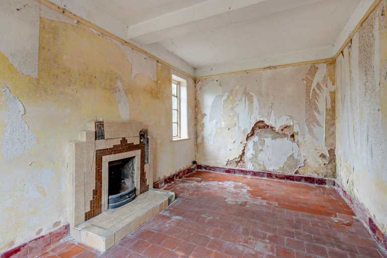 No 3 - Second reception room